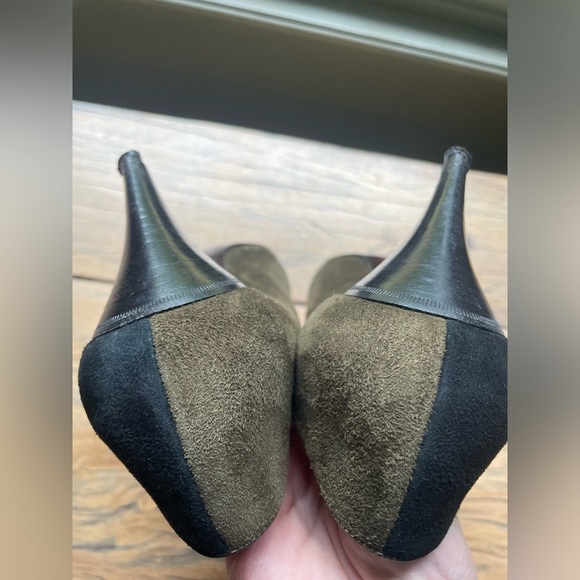 Vintage Bruno Magli Suede Black & Brown Heels with Peep-Toe Made In Italy - Picture 13 of 16